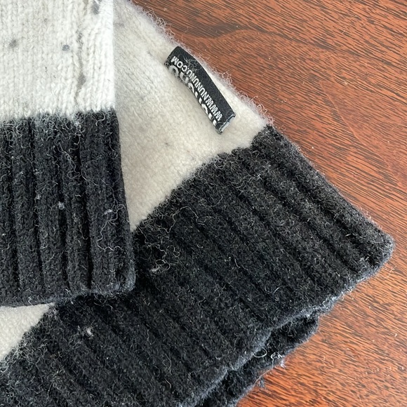 Nununu Wool sweater Black & White Stripes Size 3-4T - Picture 4 of 6